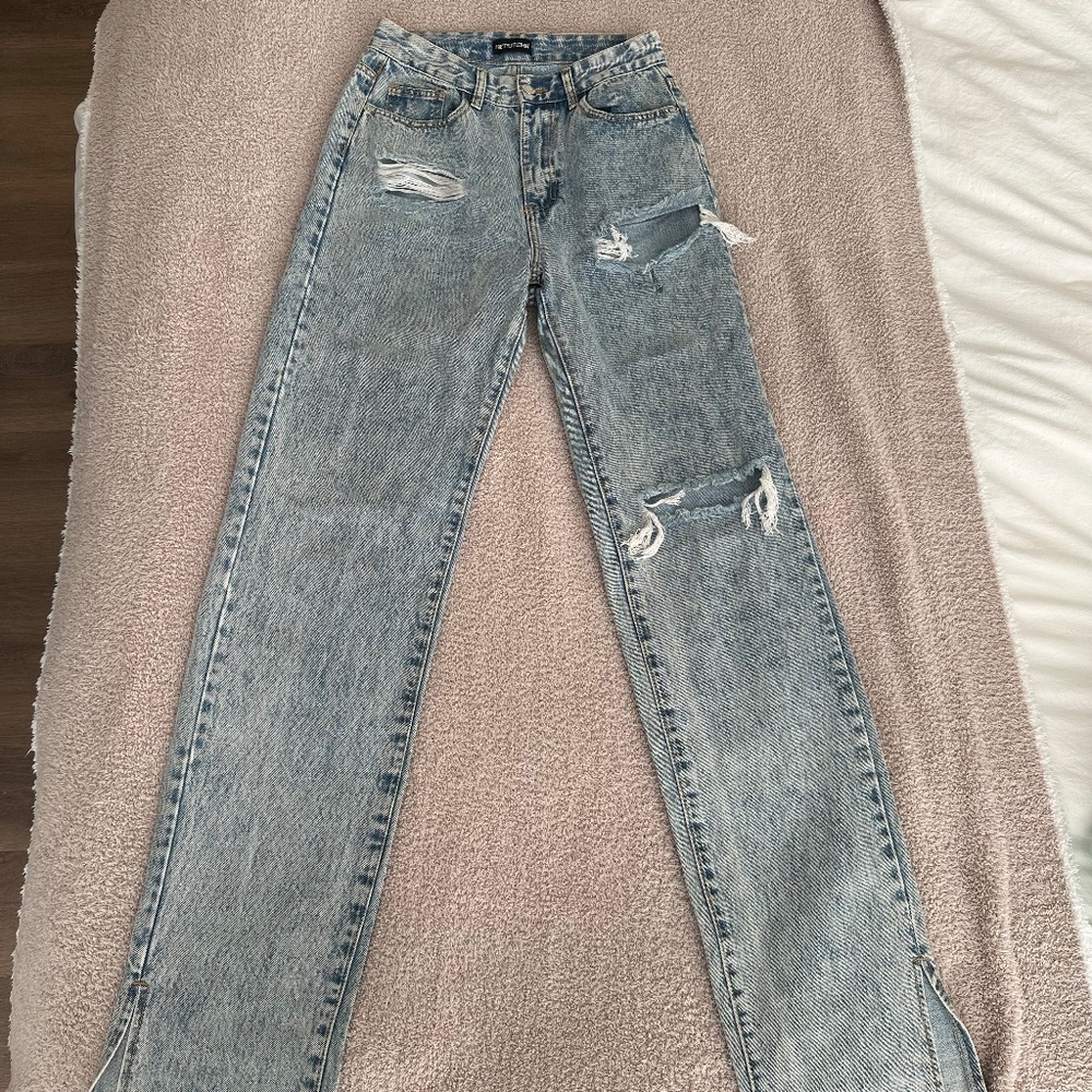 PrettyLittleThing Jeans